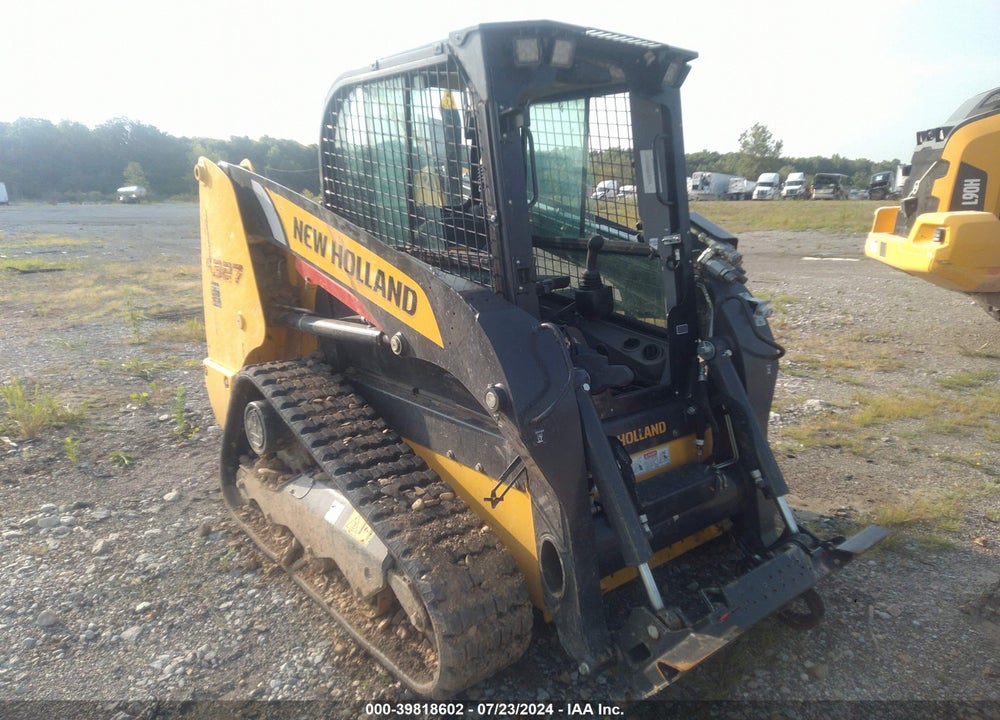 2024 NEW HOLLAND C327 VIN: JAF0C327APM451178