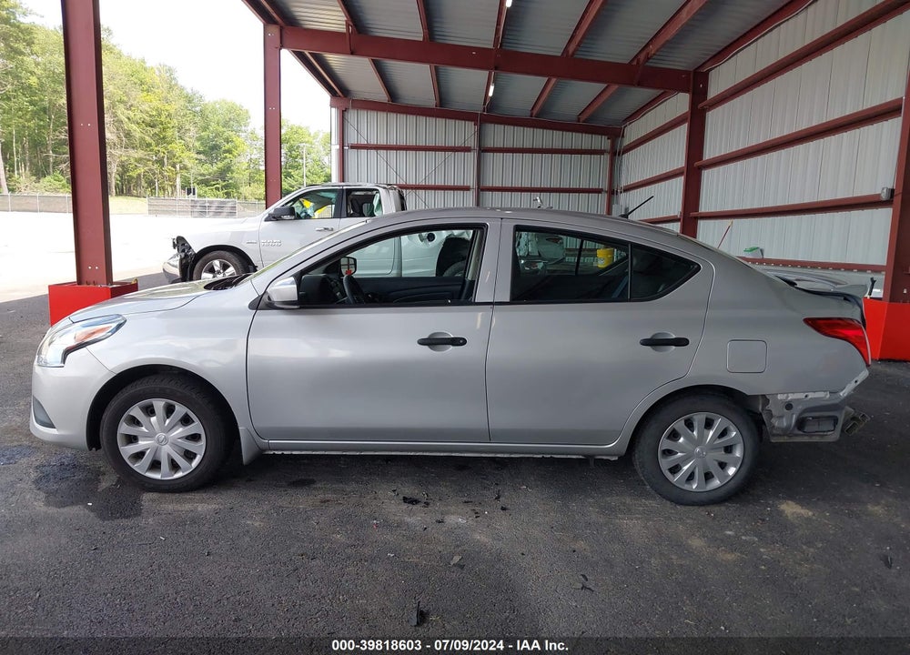 2019 NISSAN VERSA 1.6 S+ VIN: 3N1CN7AP5KL837211