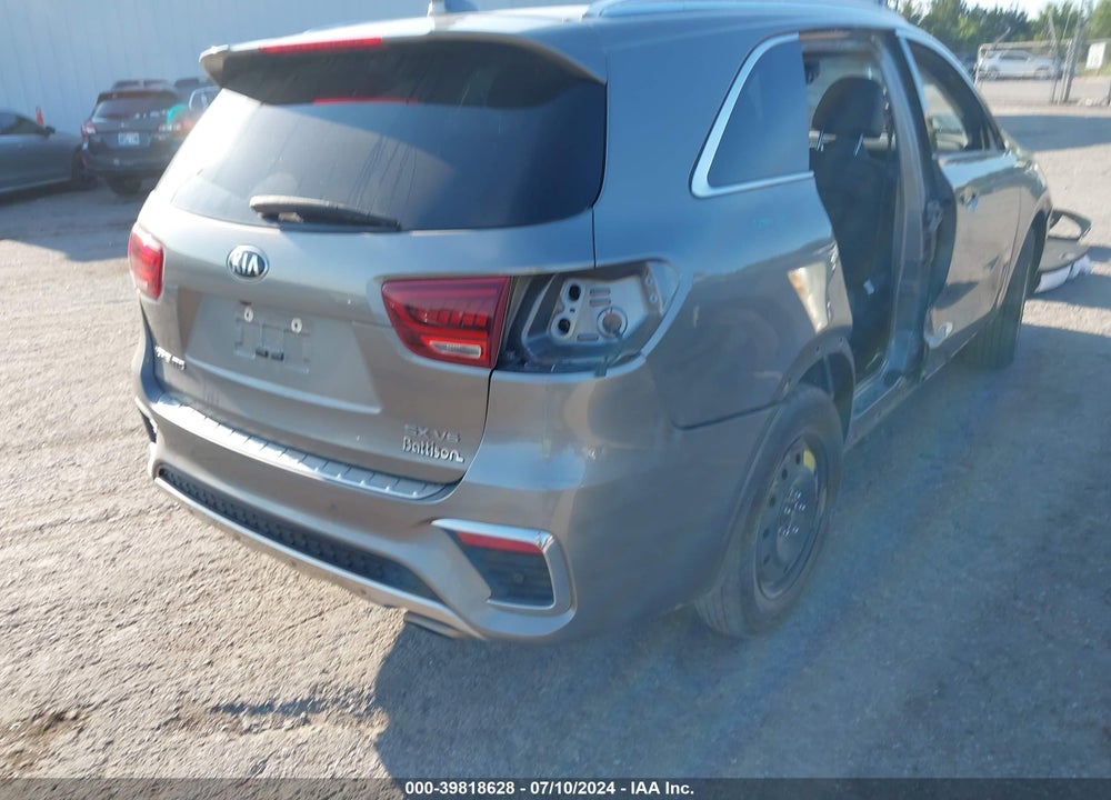 2019 KIA SORENTO 3.3L SX VIN: 5XYPK4A54KG506390