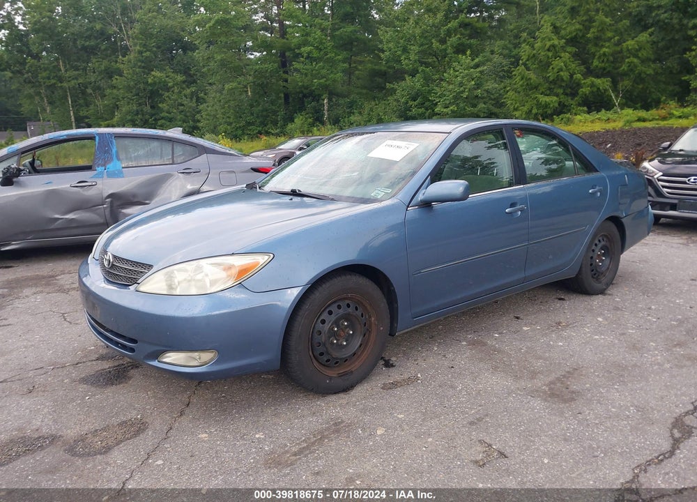 2004 TOYOTA CAMRY XLE VIN: 4T1BE30K04U882990