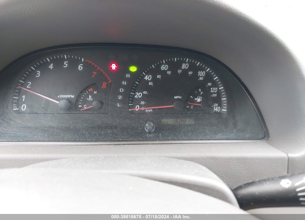2004 TOYOTA CAMRY XLE VIN: 4T1BE30K04U882990