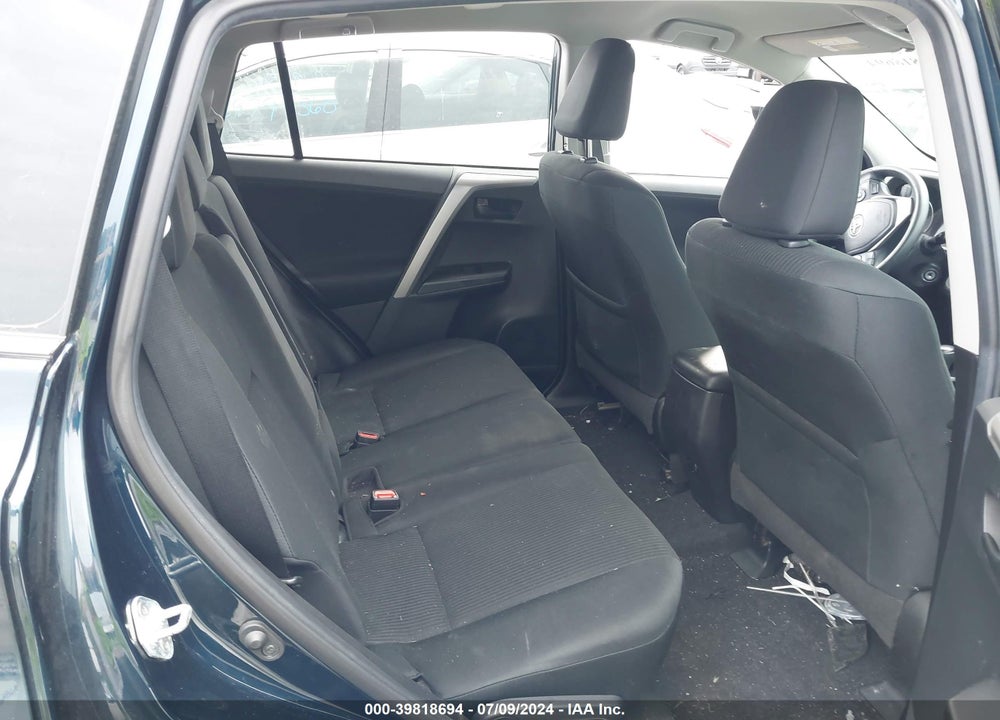 2018 TOYOTA RAV4 LE VIN: 2T3BFREV8JW781654