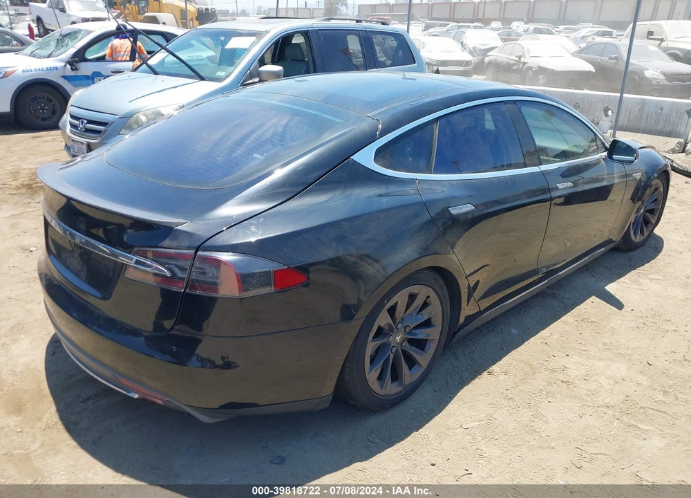 2013 TESLA MODEL S PERFORMANCE VIN: 5YJSA1DP9DFP17295