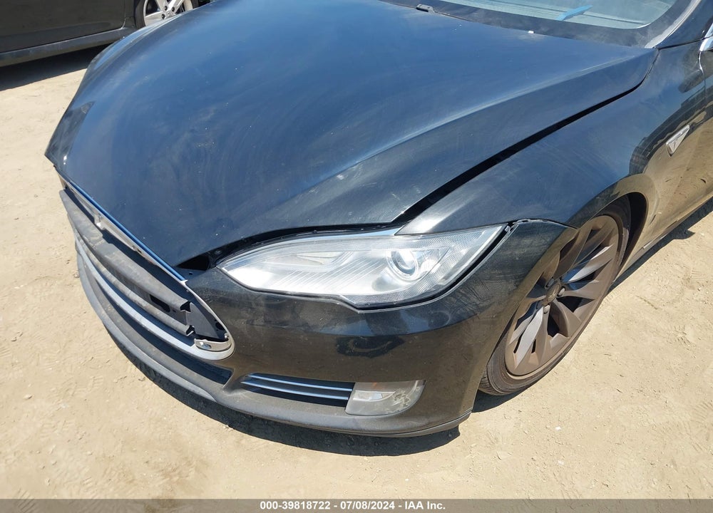 2013 TESLA MODEL S PERFORMANCE VIN: 5YJSA1DP9DFP17295