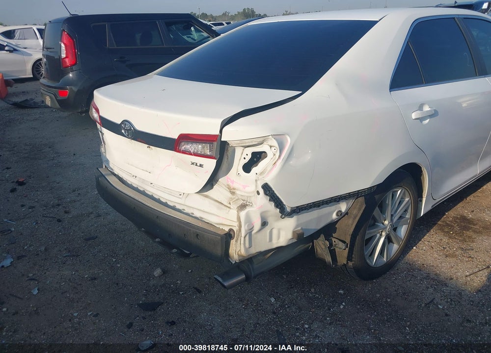 2013 TOYOTA CAMRY XLE VIN: 4T4BF1FK2DR279604