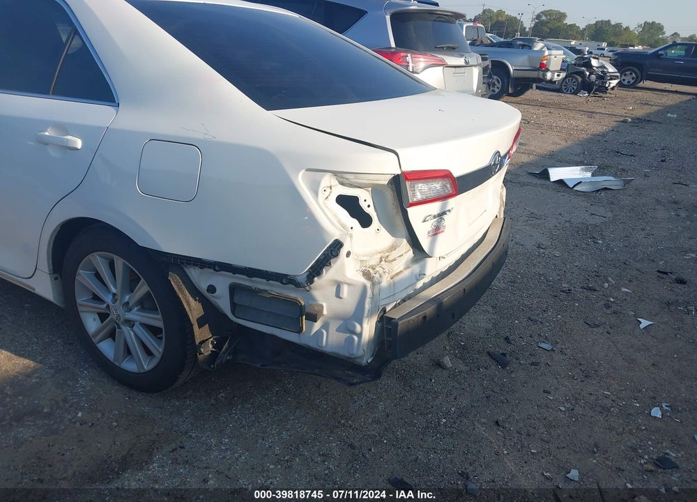 2013 TOYOTA CAMRY XLE VIN: 4T4BF1FK2DR279604