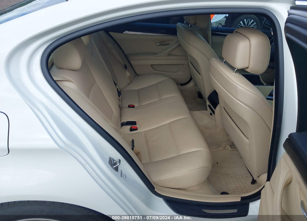 2012 BMW 528I XDRIVE VIN: WBAXH5C54CDW02700