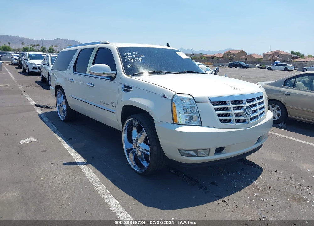 2007 CADILLAC ESCALADE ESV VIN: 1GYFK66847R390170