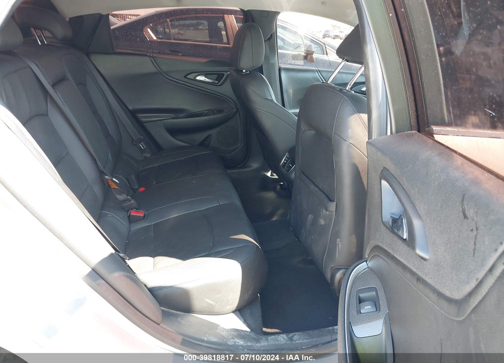 2019 CHEVROLET MALIBU LT VIN: 1G1ZD5ST2KF117927
