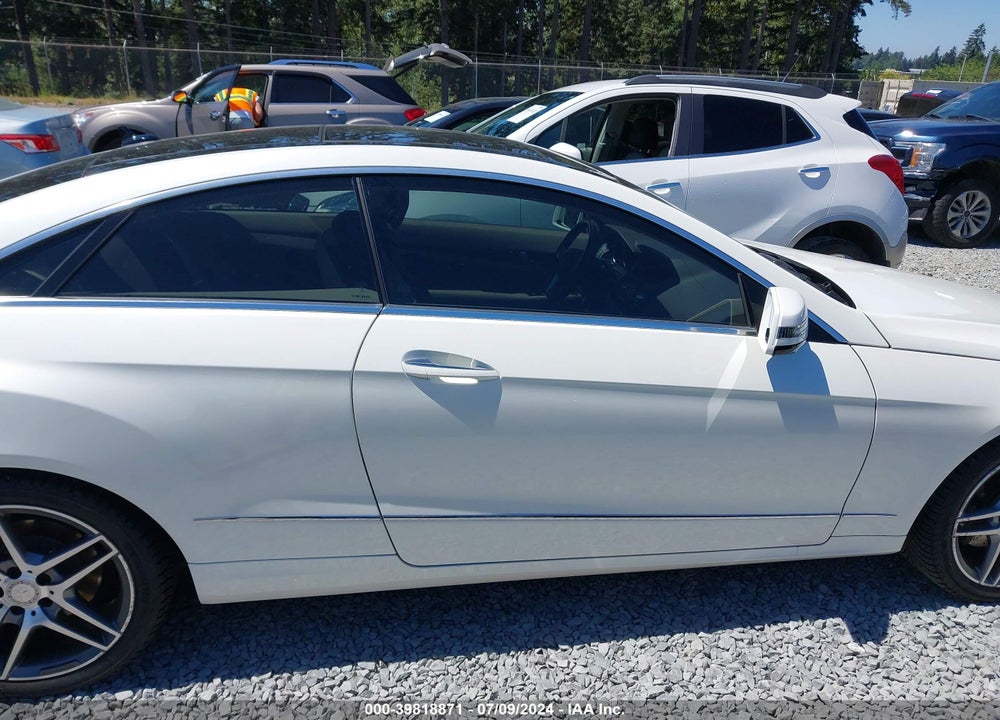 2014 MERCEDES-BENZ E 350 4MATIC VIN: WDDKJ8JB3EF281855