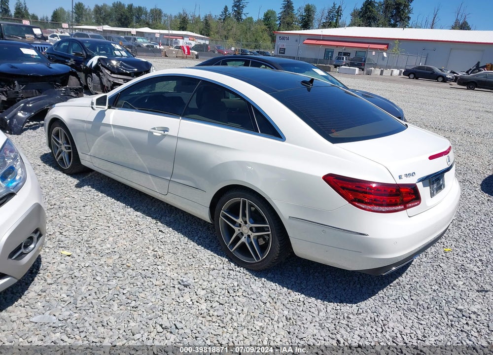 2014 MERCEDES-BENZ E 350 4MATIC VIN: WDDKJ8JB3EF281855