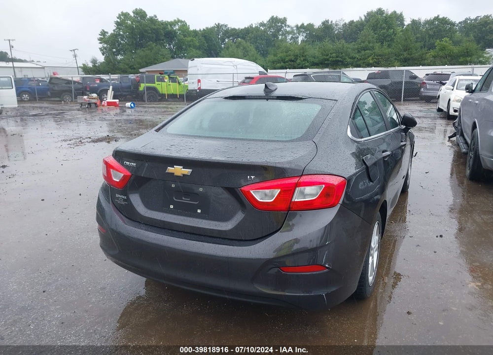 2017 CHEVROLET CRUZE LT AUTO VIN: 1G1BE5SM6H7193449