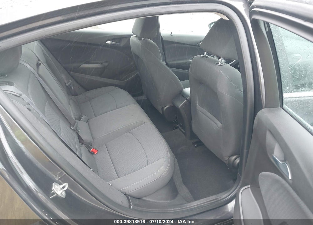 2017 CHEVROLET CRUZE LT AUTO VIN: 1G1BE5SM6H7193449
