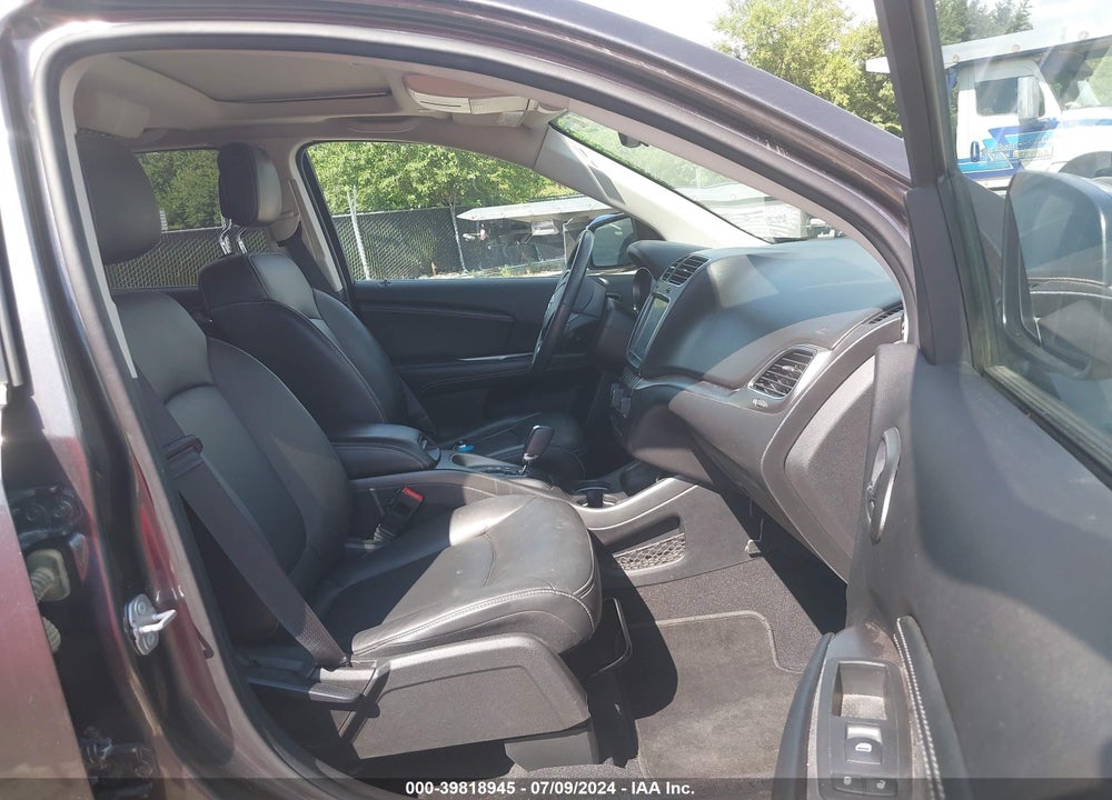 2018 DODGE JOURNEY CROSSROAD AWD VIN: 3C4PDDGG7JT504322
