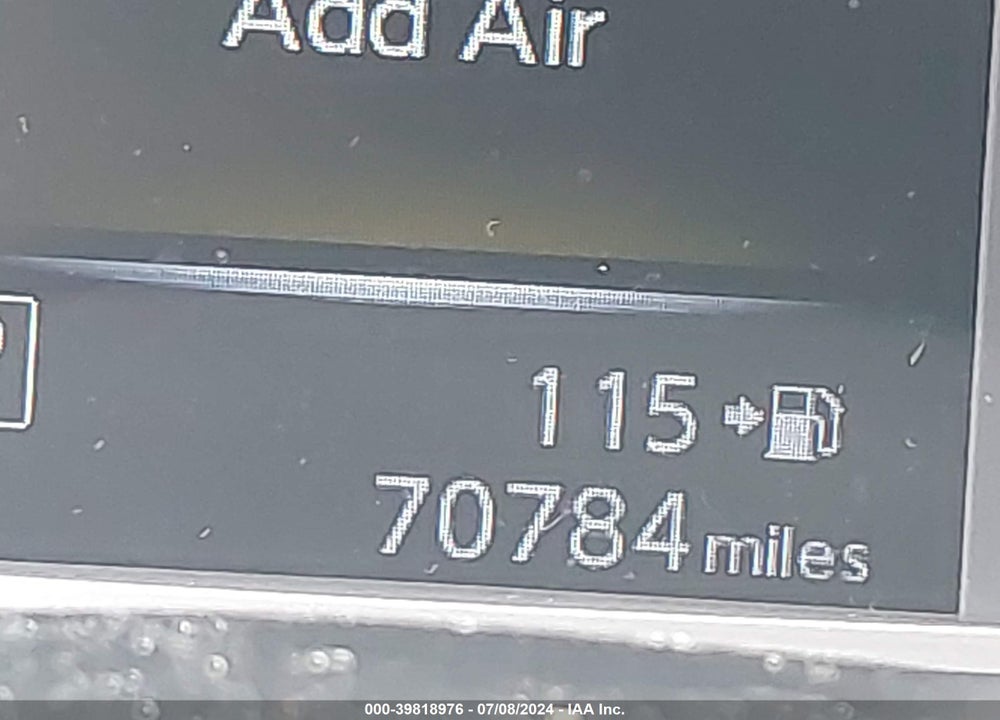 2018 NISSAN SENTRA SR VIN: 3N1AB7APXJY239150