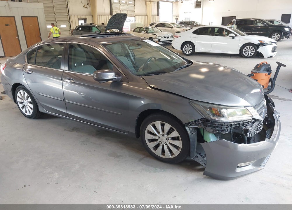 2014 HONDA ACCORD EX VIN: 1HGCR2F72EA207673