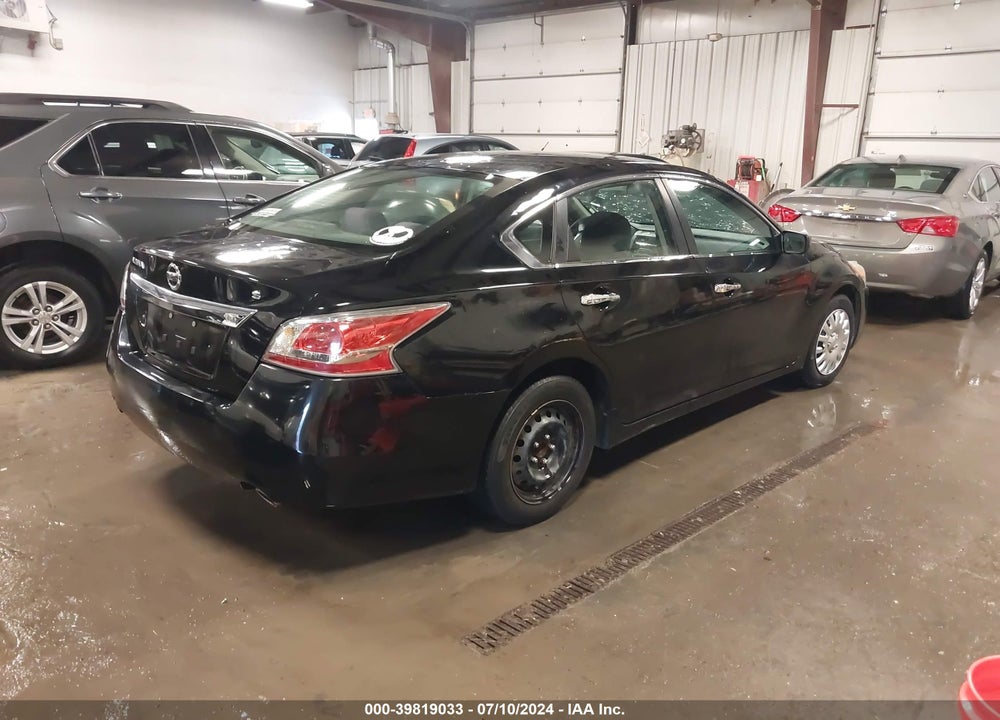 2015 NISSAN ALTIMA 2.5/2.5 S/2.5 SL/2.5 SV VIN: 1N4AL3AP7FN890748
