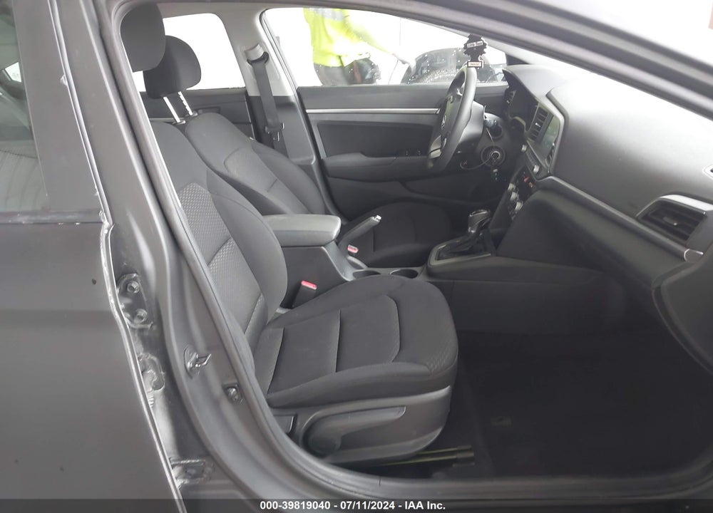 2020 HYUNDAI ELANTRA SEL VIN: 5NPD84LF8LH605098