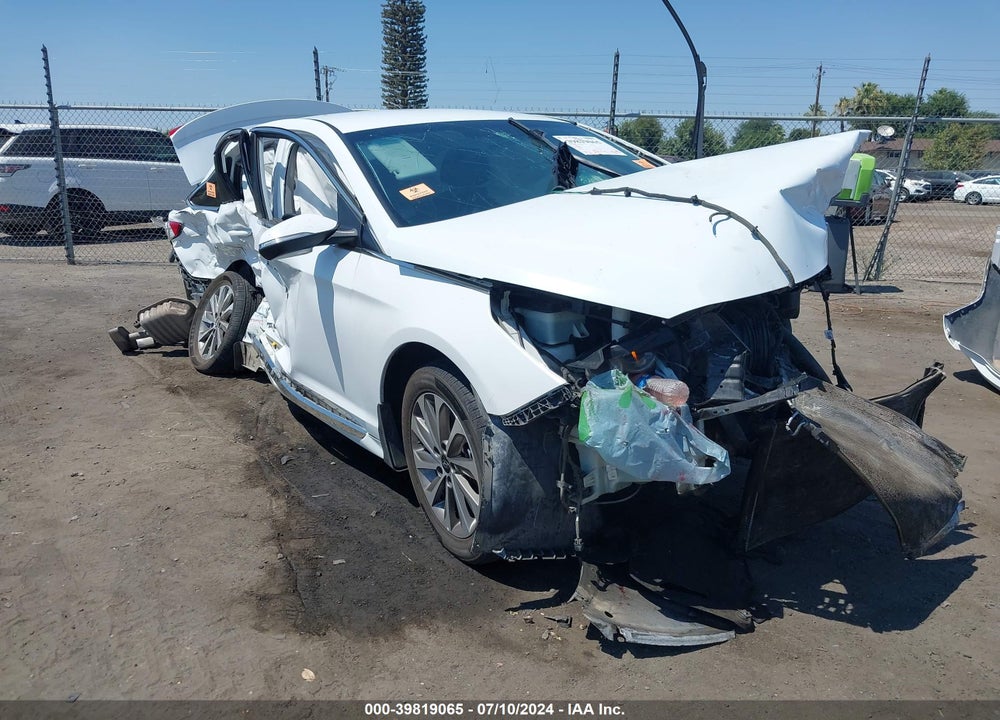 2017 HYUNDAI SONATA SPORT VIN: 5NPE34AF5HH437756