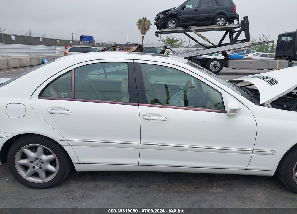 2004 MERCEDES-BENZ C 320 4MATIC VIN: WDBRF84J84F445269