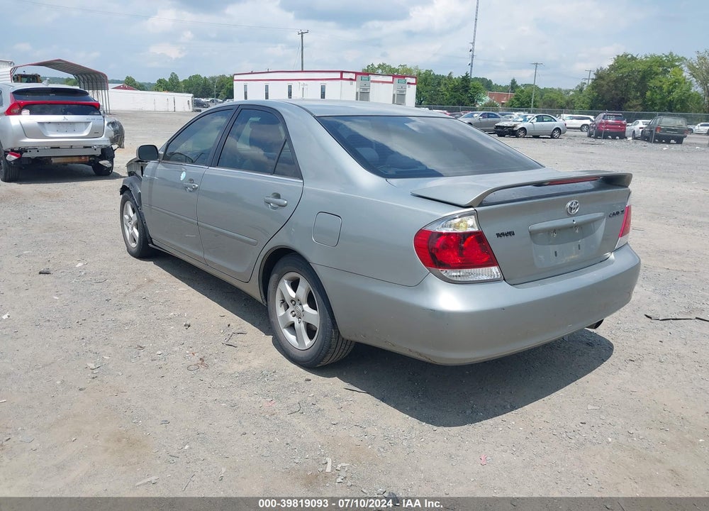 2005 TOYOTA CAMRY SE VIN: 4T1BE30K25U978881