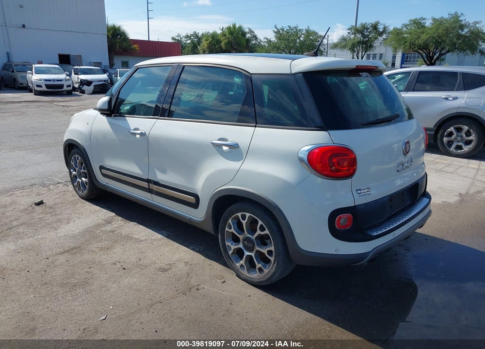 2014 FIAT 500L TREKKING VIN: ZFBCFADHXEZ012955
