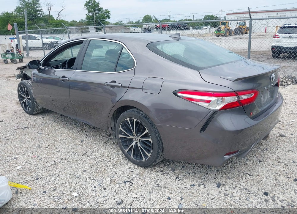 2020 TOYOTA CAMRY SE VIN: 4T1G11AK2LU363670