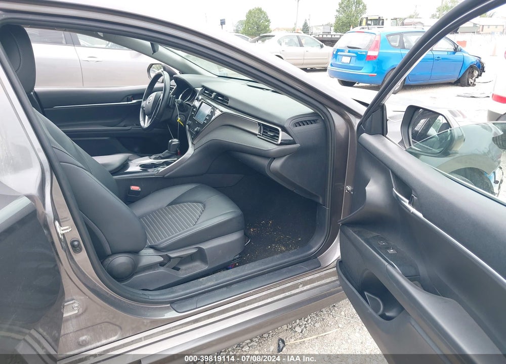 2020 TOYOTA CAMRY SE VIN: 4T1G11AK2LU363670