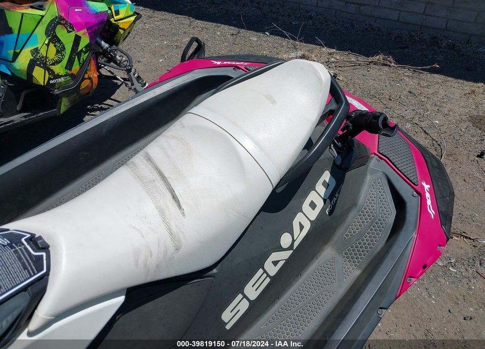 2014 SEADOO SPARK VIN: YDV00956K314