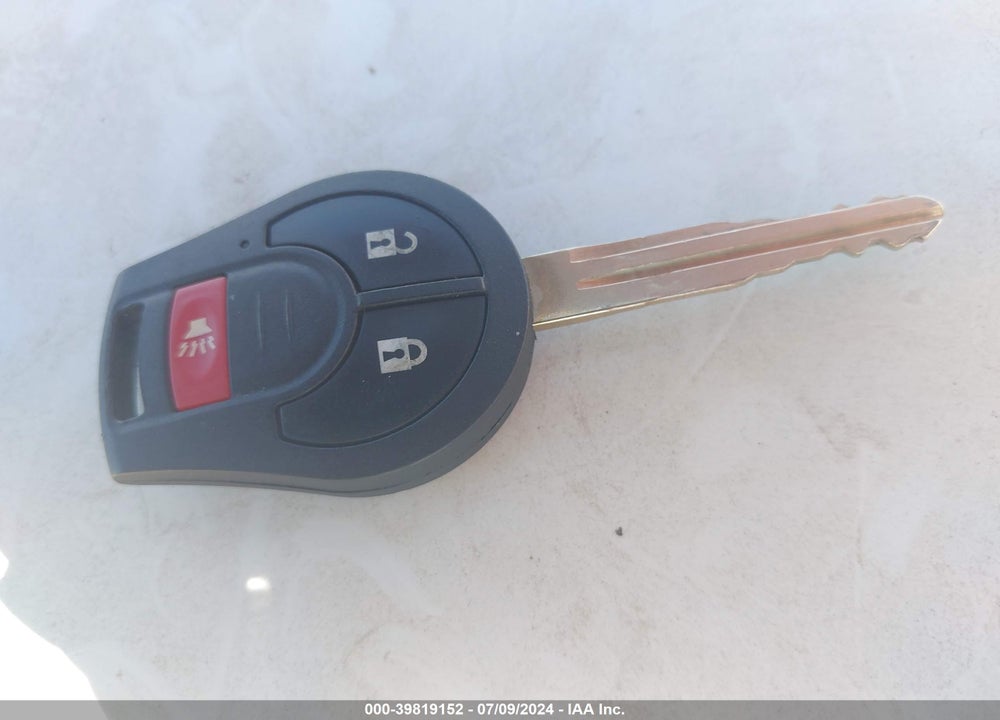 2013 NISSAN ROGUE S VIN: JN8AS5MV3DW119122