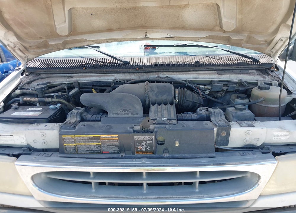 2001 FORD E-350 SUPER DUTY XL/XLT VIN: 1FBSS31L01HA11410