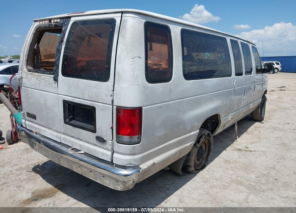 2001 FORD E-350 SUPER DUTY XL/XLT VIN: 1FBSS31L01HA11410