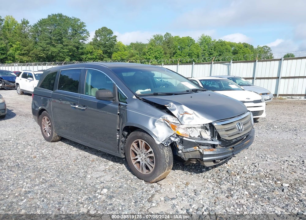 2011 HONDA ODYSSEY EX-L VIN: 5FNRL5H66BB061832