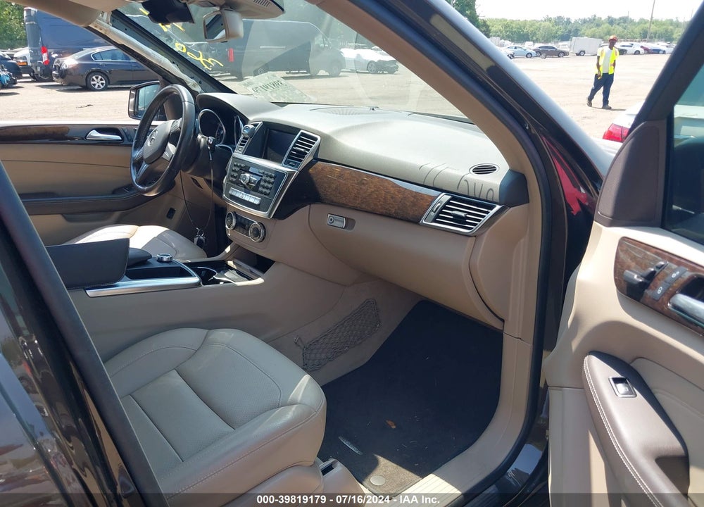 2013 MERCEDES-BENZ ML 350 4MATIC VIN: 4JGDA5HB5DA205584
