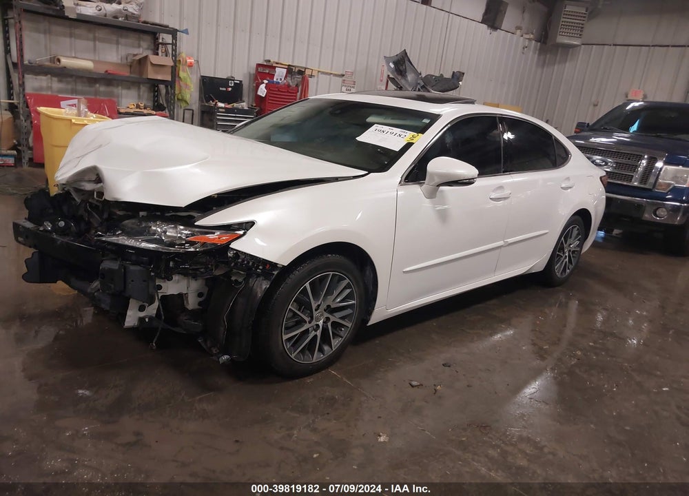 2017 LEXUS ES 350 VIN: 58ABK1GG4HU044359
