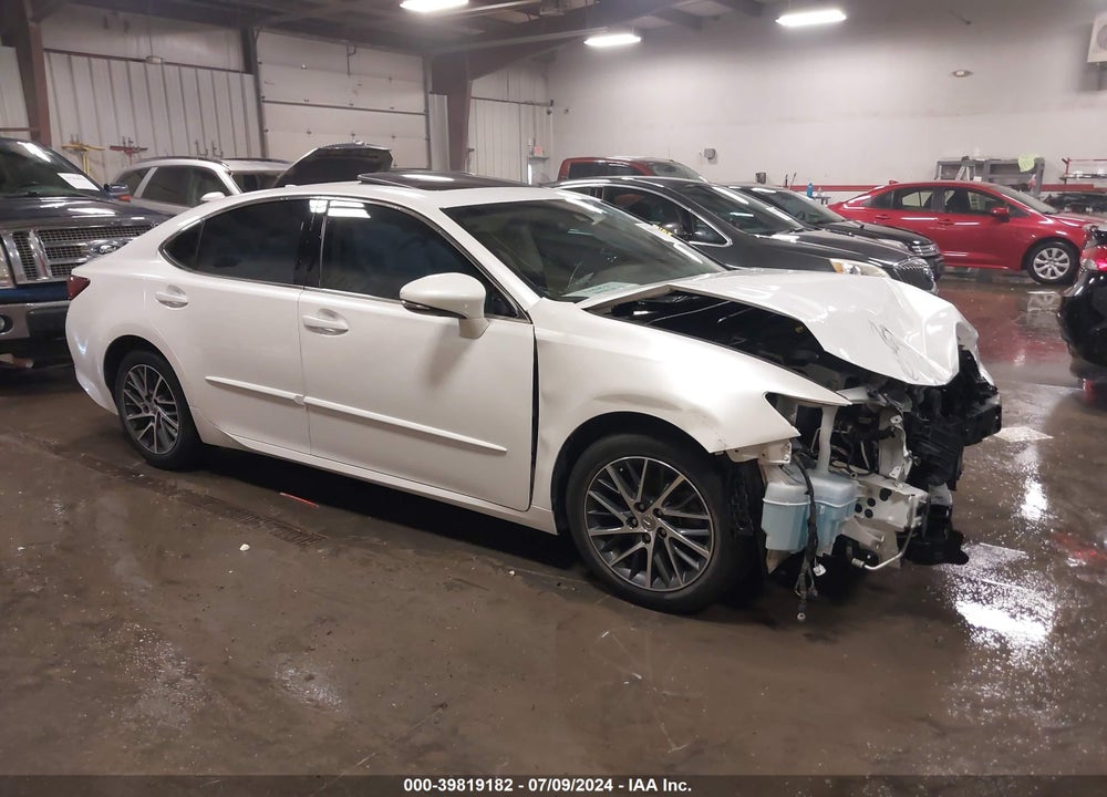 2017 LEXUS ES 350 VIN: 58ABK1GG4HU044359