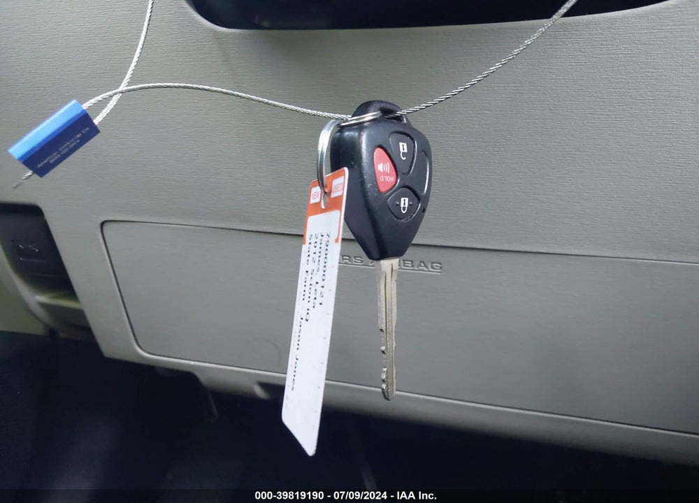 2012 SCION IQ VIN: JTNJJXB05CJ021637