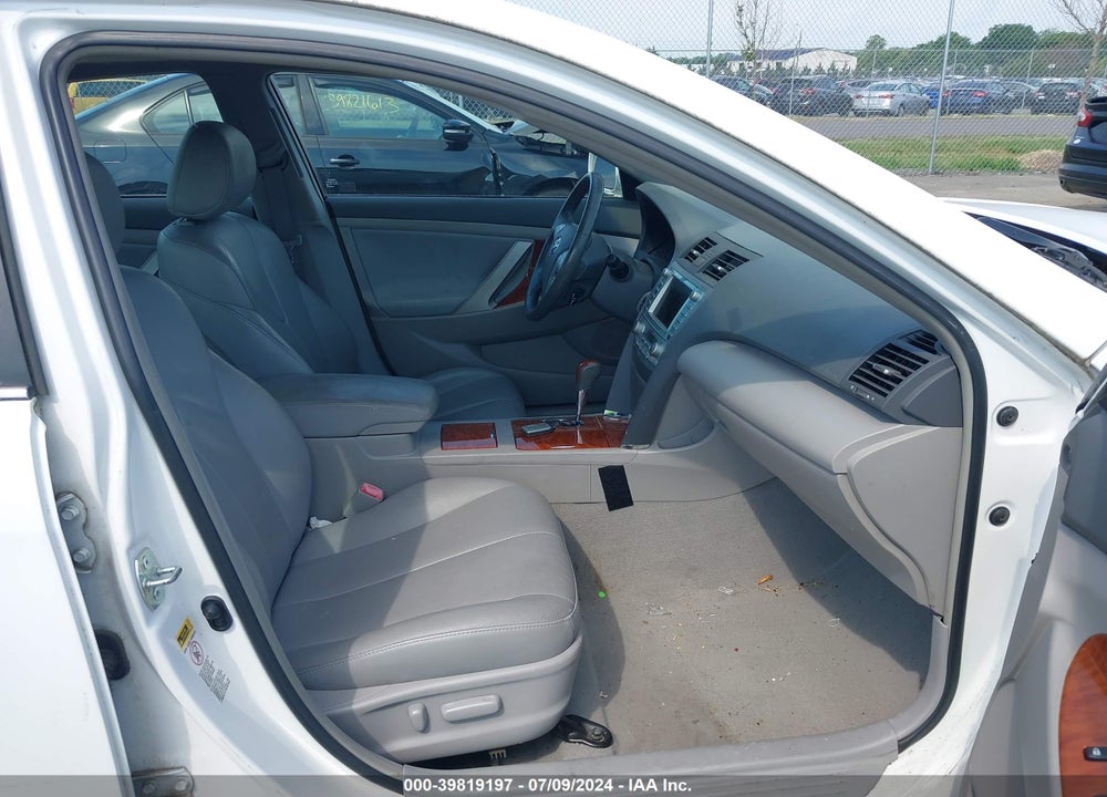 2008 TOYOTA CAMRY XLE V6 VIN: 4T1BK46KX8U576293