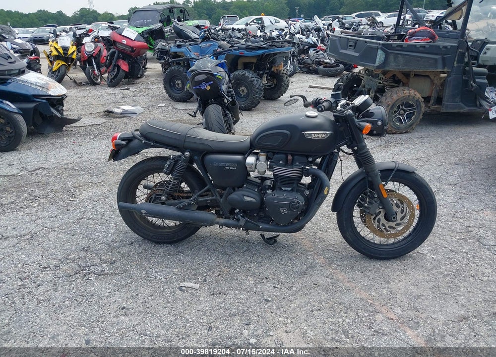 2020 TRIUMPH MOTORCYCLE BONNEVILLE T120/BLACK/BUD EKINS VIN: SMTD40HL2LT988164