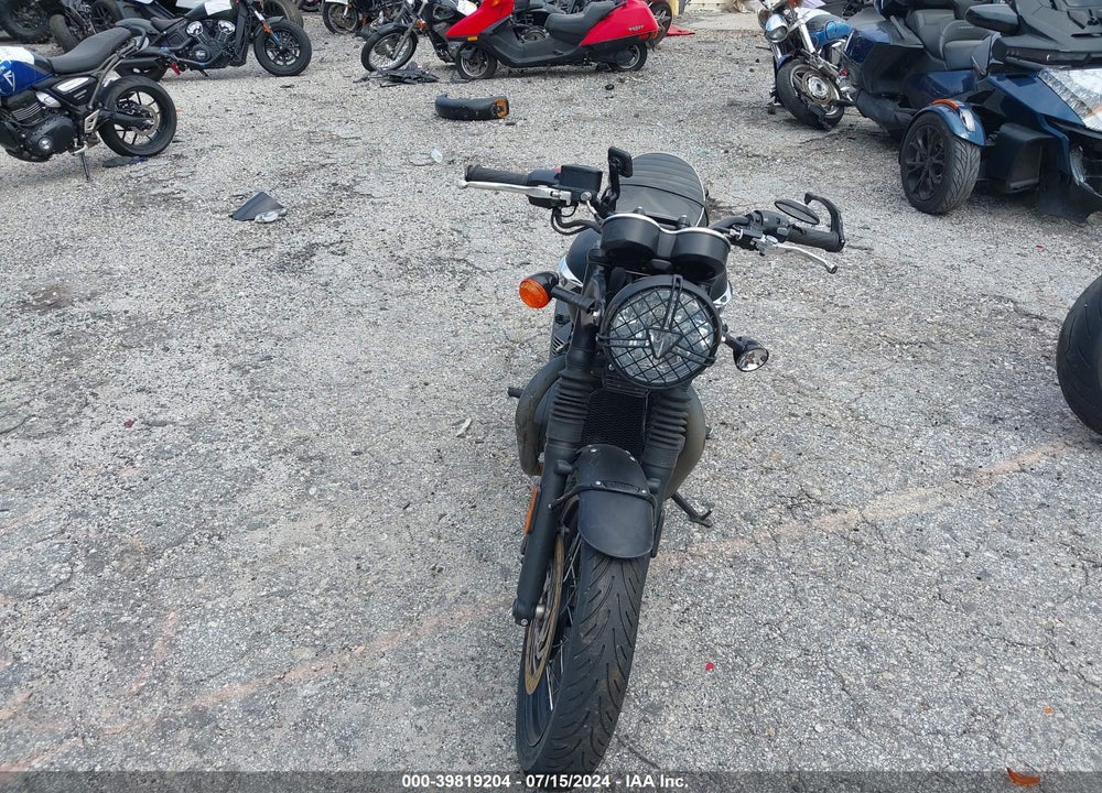 2020 TRIUMPH MOTORCYCLE BONNEVILLE T120/BLACK/BUD EKINS VIN: SMTD40HL2LT988164