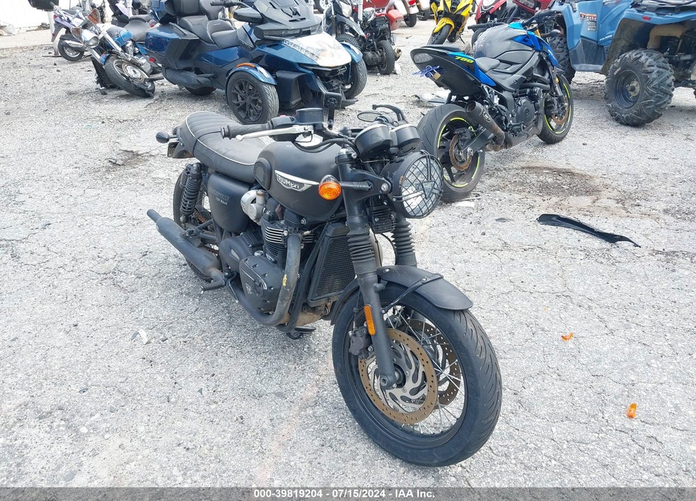 2020 TRIUMPH MOTORCYCLE BONNEVILLE T120/BLACK/BUD EKINS VIN: SMTD40HL2LT988164