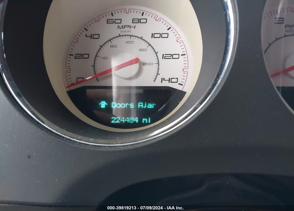 2013 DODGE CHALLENGER SXT VIN: 2C3CDYAG5DH649729