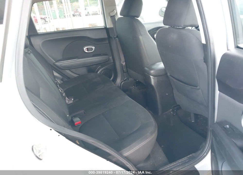 2014 KIA SOUL VIN: KNDJN2A24E7701639