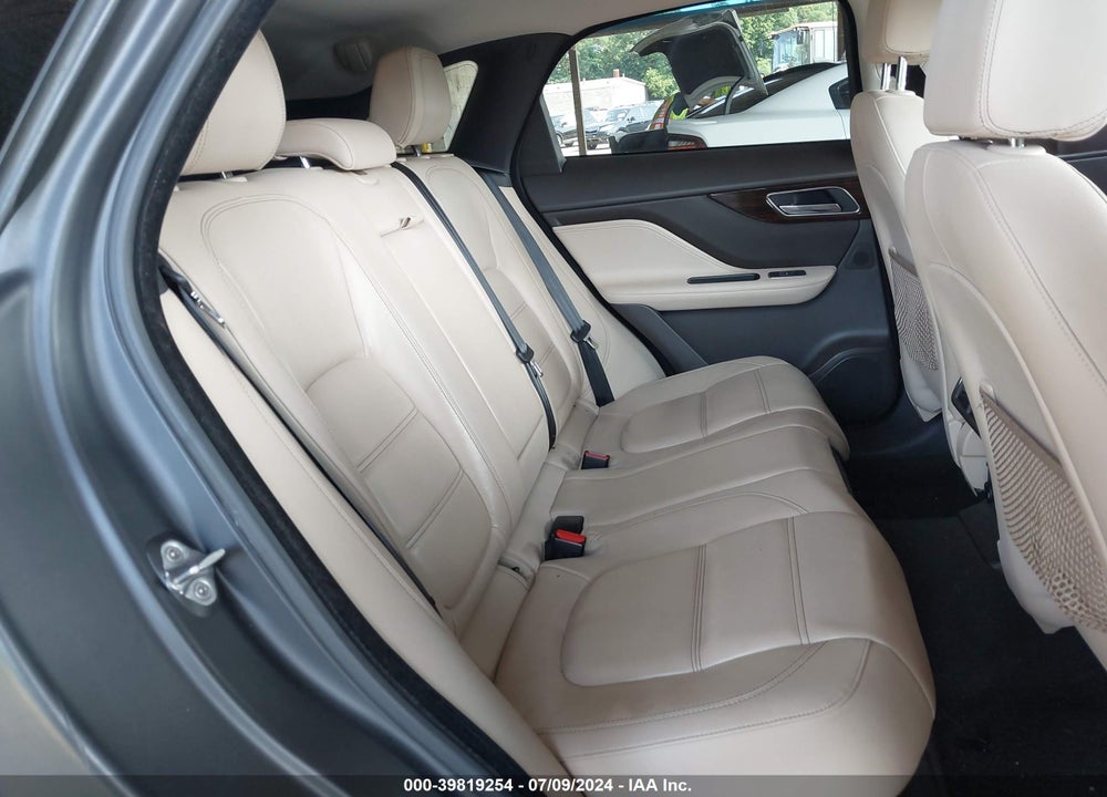 2017 JAGUAR F-PACE 35T PRESTIGE VIN: SADCK2BV4HA074608