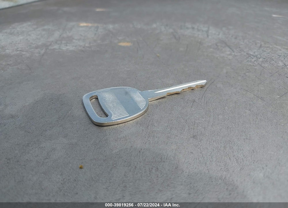 2002 CHEVROLET IMPALA VIN: 2G1WF52E529109666
