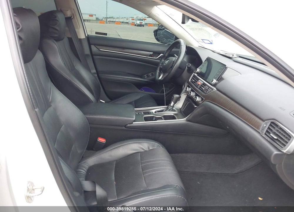 2018 HONDA ACCORD EX-L VIN: 1HGCV1F59JA175528