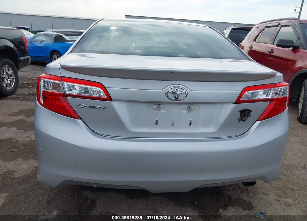 2012 TOYOTA CAMRY SE VIN: 4T1BF1FK2CU036125