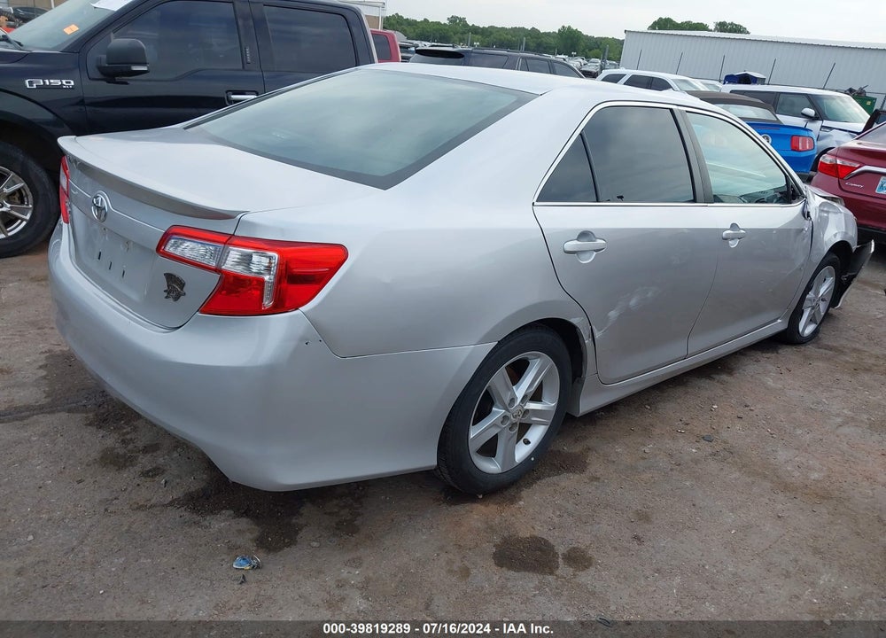 2012 TOYOTA CAMRY SE VIN: 4T1BF1FK2CU036125