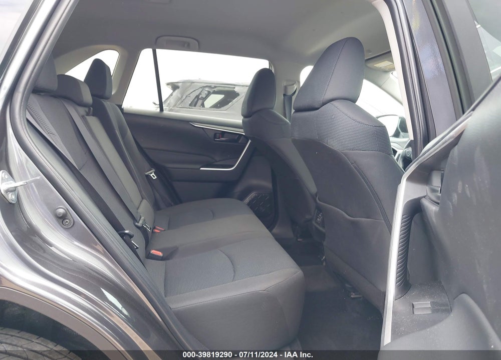 2024 TOYOTA RAV4 LE VIN: 2T3H1RFV1RC281940