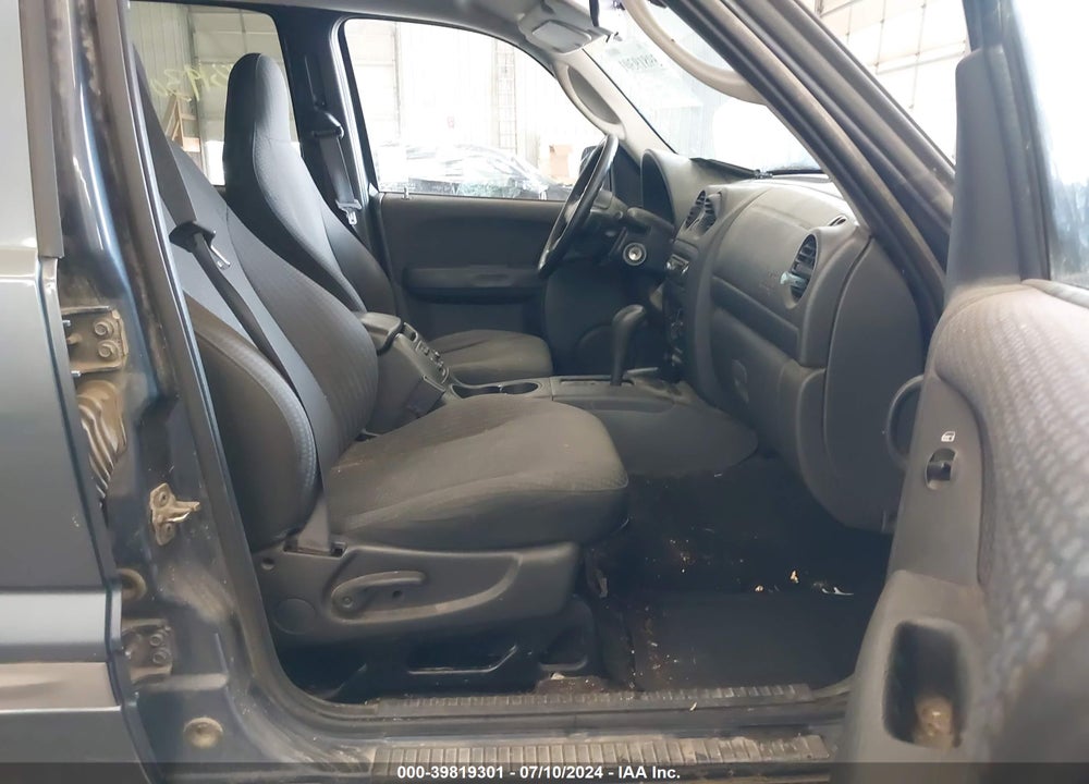 2002 JEEP LIBERTY SPORT VIN: 1J4GL48K62W150451